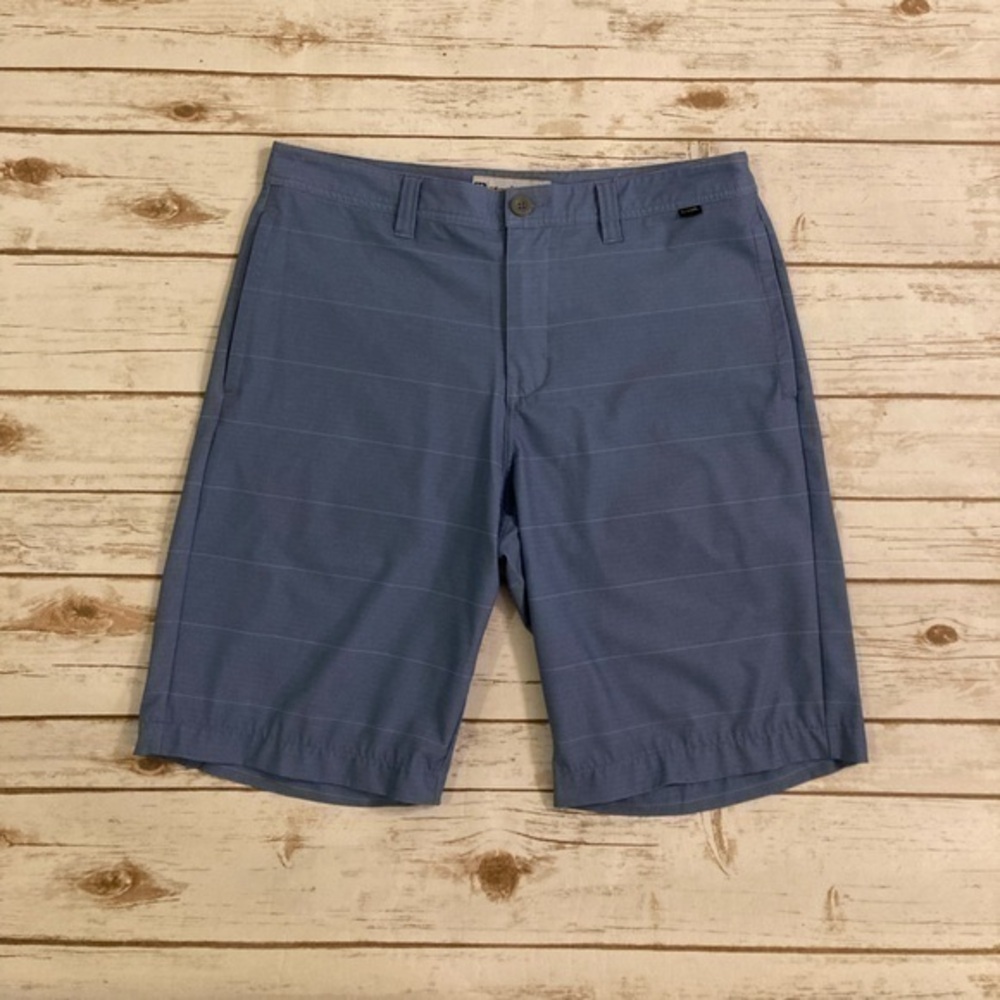 Travis Mathew Light Blue 10” Chino Golf Shorts Size 32